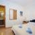 Budva Inn Apartments, Doppelzimmer standard + Balkon, Privatunterkunft im Ort Budva, Montenegro